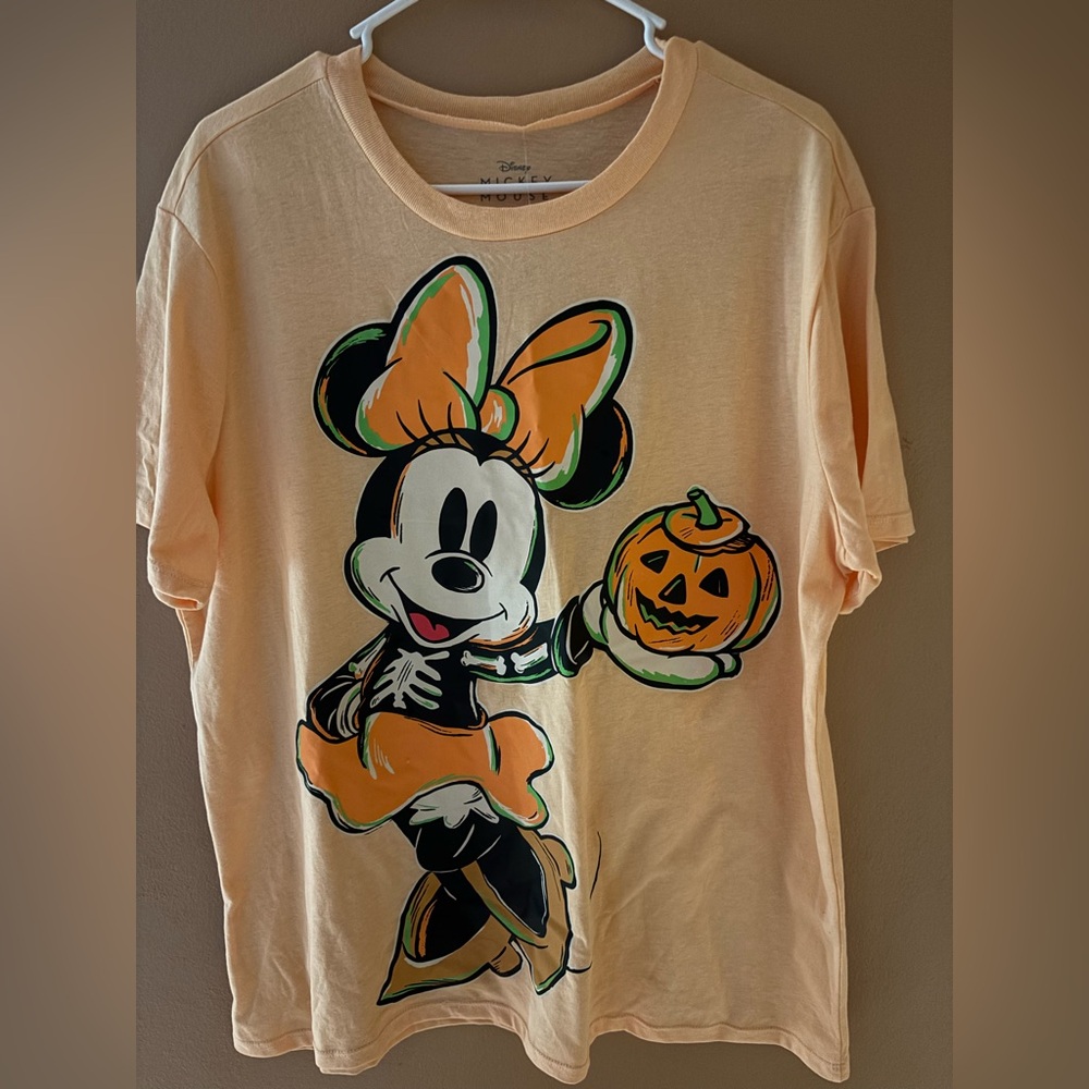 Disney Minnie Mouse Halloween Orange Short Sleeve T Shirt Size 1X NWT - Picture 5 of 5